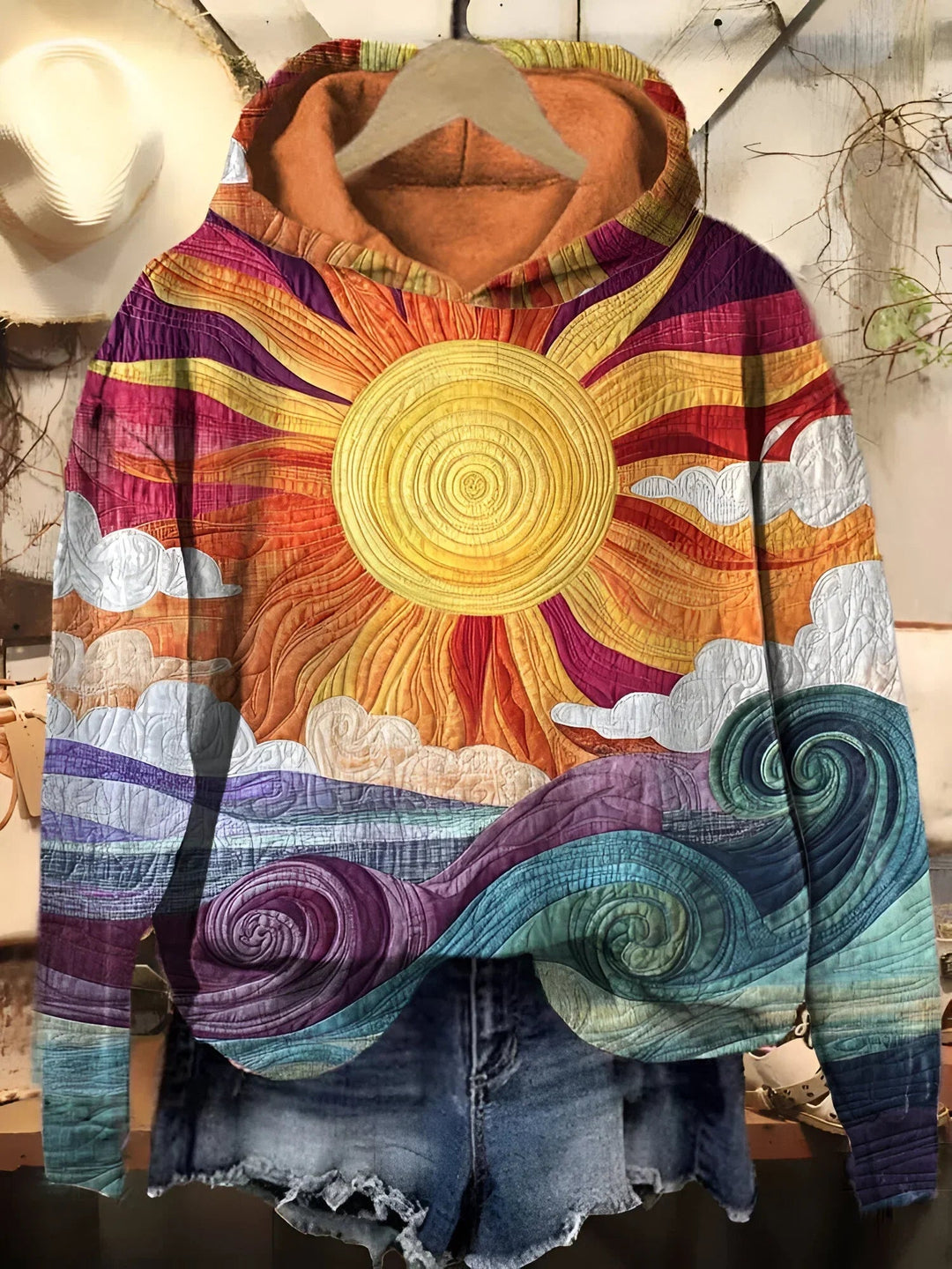 Sofie | Vintage Hoodie – Colorful Sunrise Design for Women