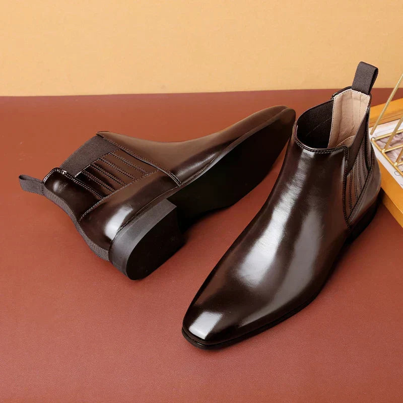 Vanessa | Classic Pointed-Toe Chelsea Ankle Boots