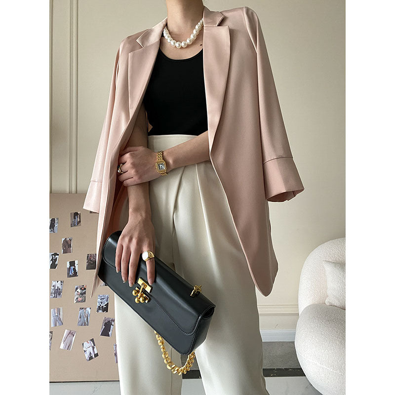 Karen | Eleganter, taillierter moderner Damenblazer