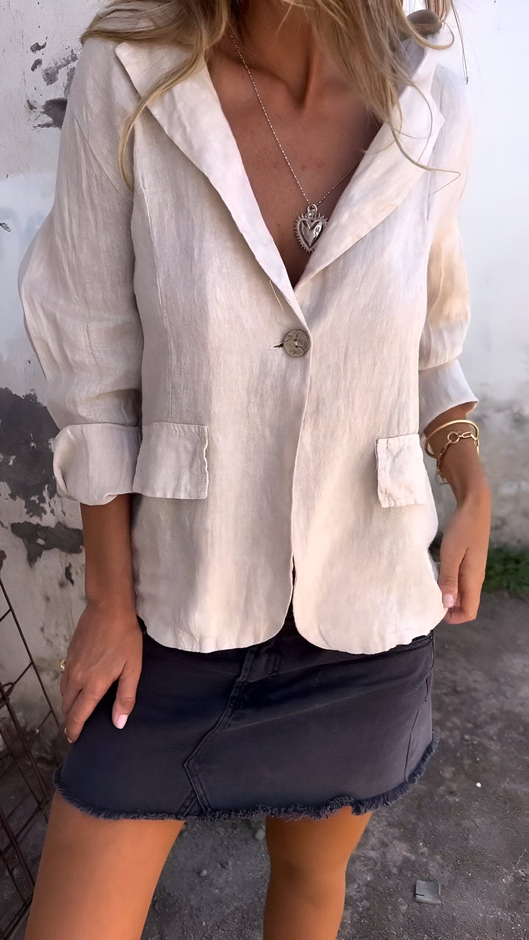 Penelope | Sophisticated And Chic Minimalist Blazer