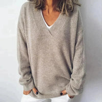 Clara | Elegant V-Neck Knitted Sweater for Cozy Everyday Wear