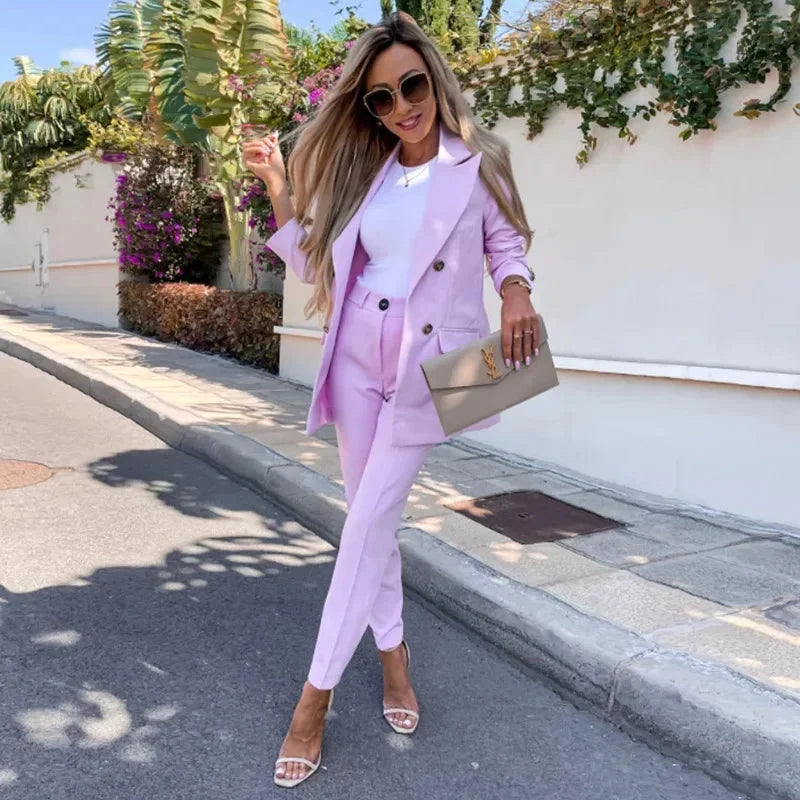 Evelyn | Completo contemporaneo e impeccabile in due pezzi con blazer