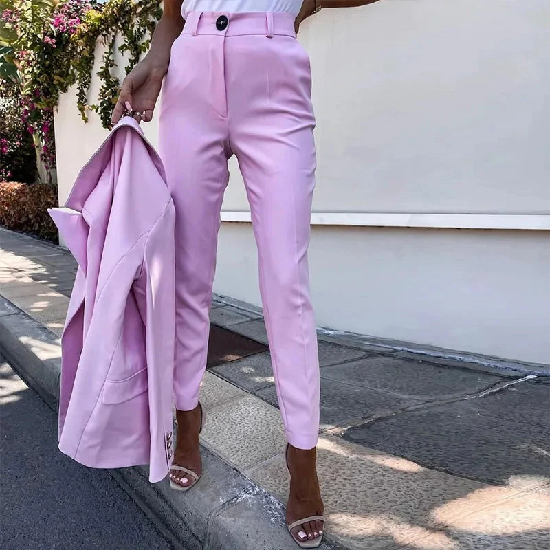 Evelyn | Completo contemporaneo e impeccabile in due pezzi con blazer