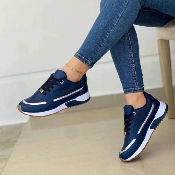 Clara | Comfortable orthopedic sneakers with support