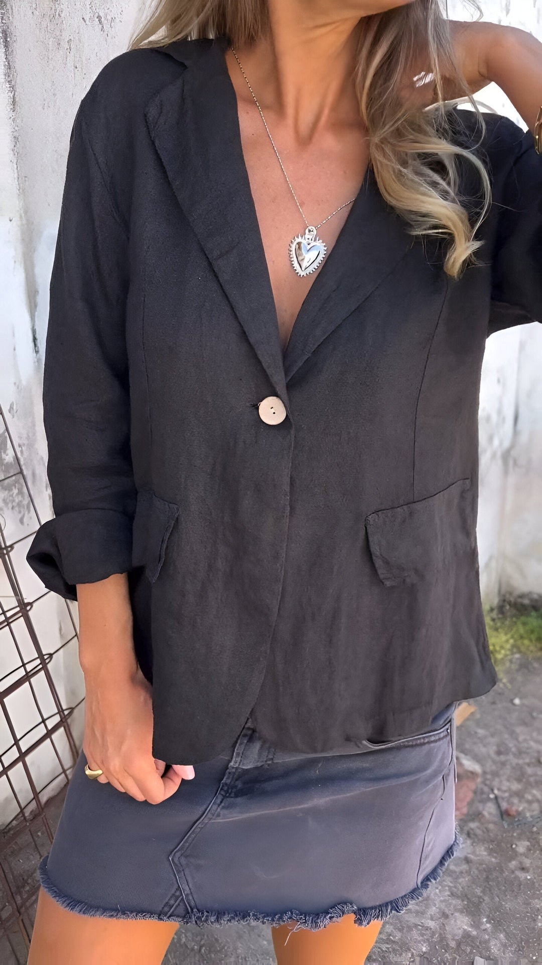 Penelope | Sophisticated And Chic Minimalist Blazer