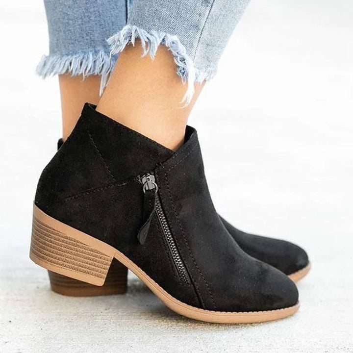 Luna | Chic Low-Heel Suede Ankle Boots