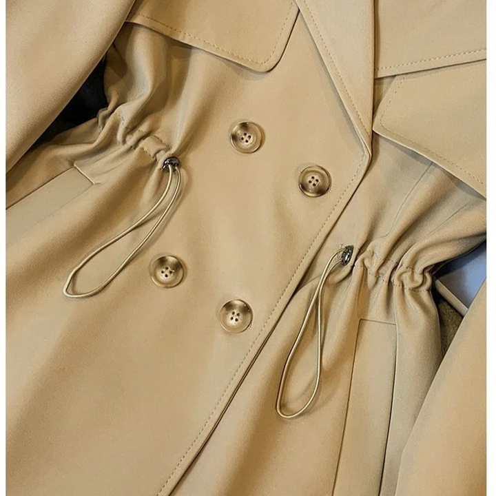 Séraphina | Trench-coat à la silhouette automnale aux détails élégants