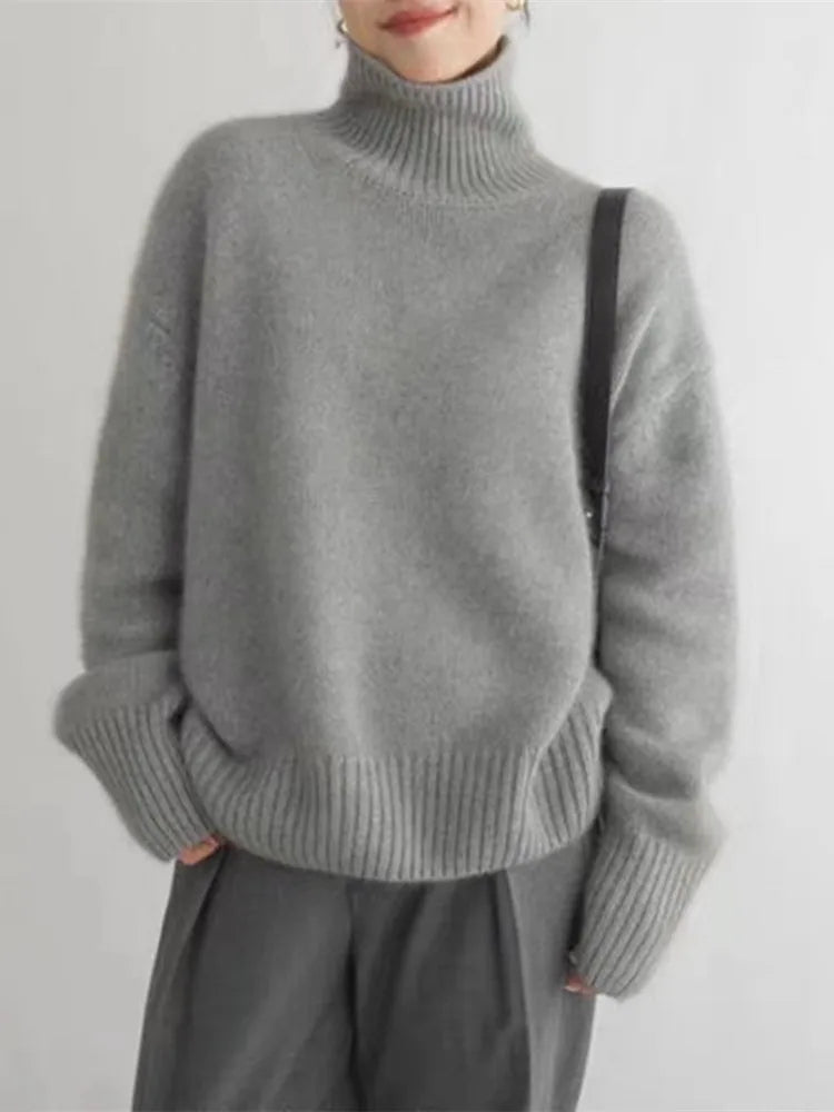 Isabella | Sweaters – Soft Cashmere Turtleneck for Women
