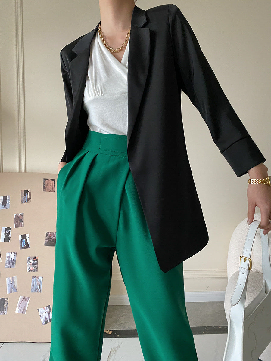 Karen | Eleganter, taillierter moderner Damenblazer