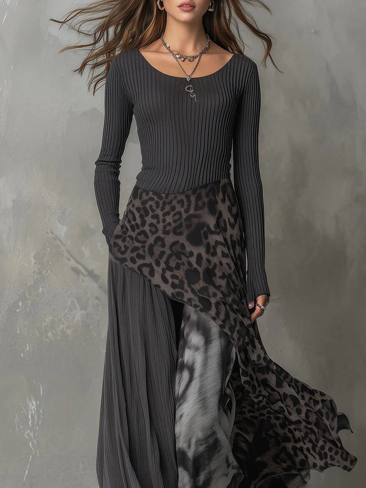 Aurelia | Stylish Leopard Print Long-Sleeved Maxi Dress