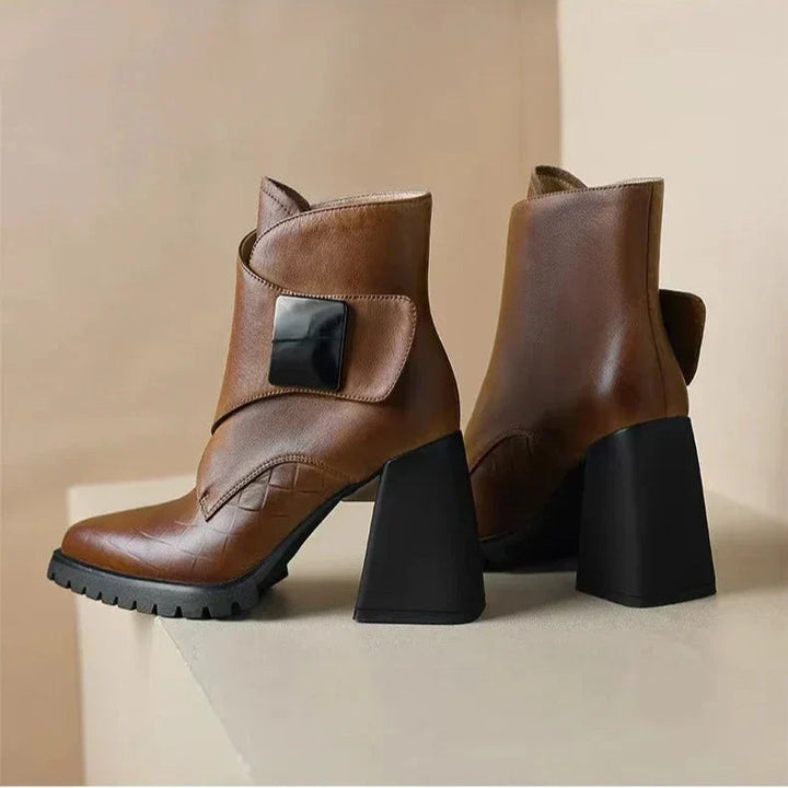 Amelia | Comfortable And Sophisticated chelsea boots With Heels 8