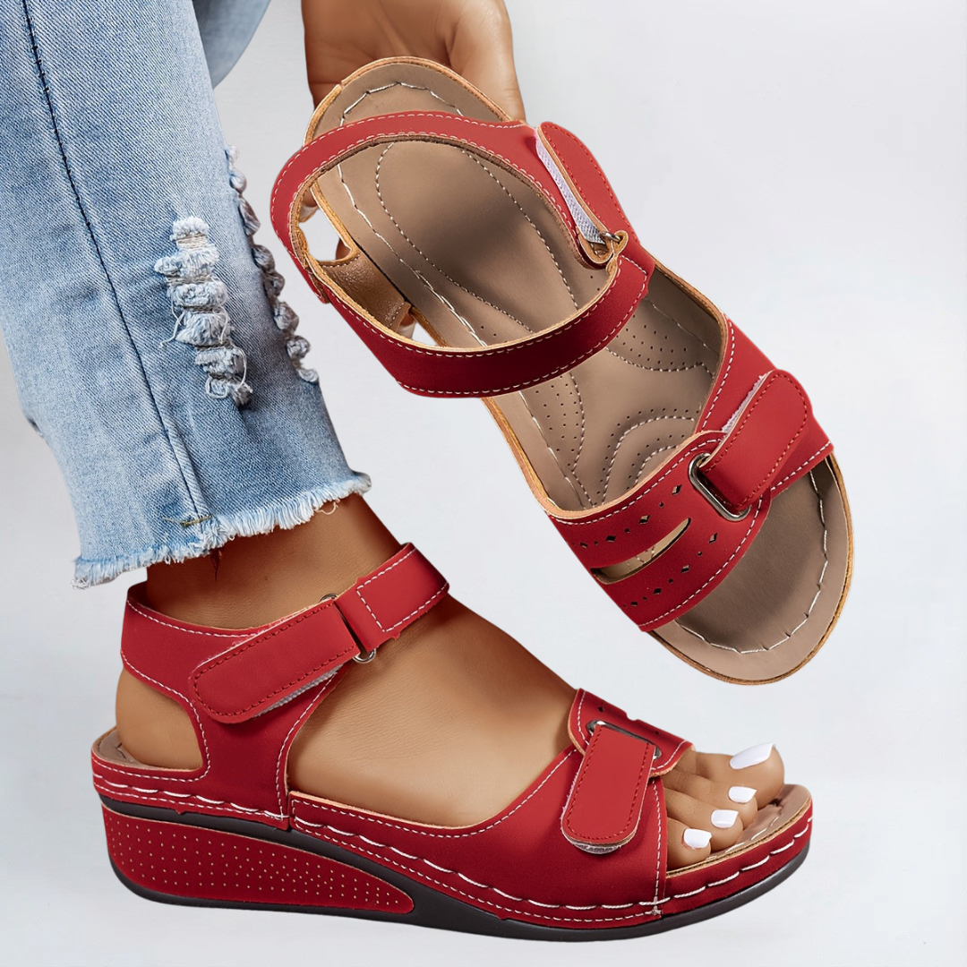 Aurelia | Lightweight & Supportive Sandals for Women - Stylish Everyday Comfort 1