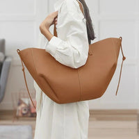 Evelyn | Oversized And Chic Vintage PU Leather Tote Bag