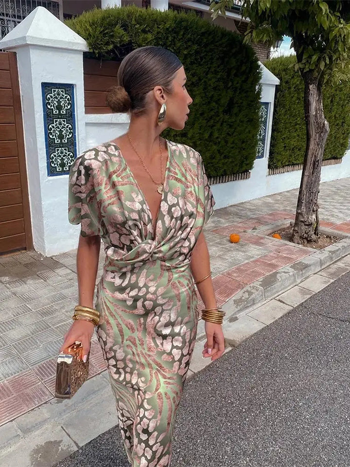 Clara | Elegant Copper Midi Dress – Chic &amp; Versatile for Any Occasion 5