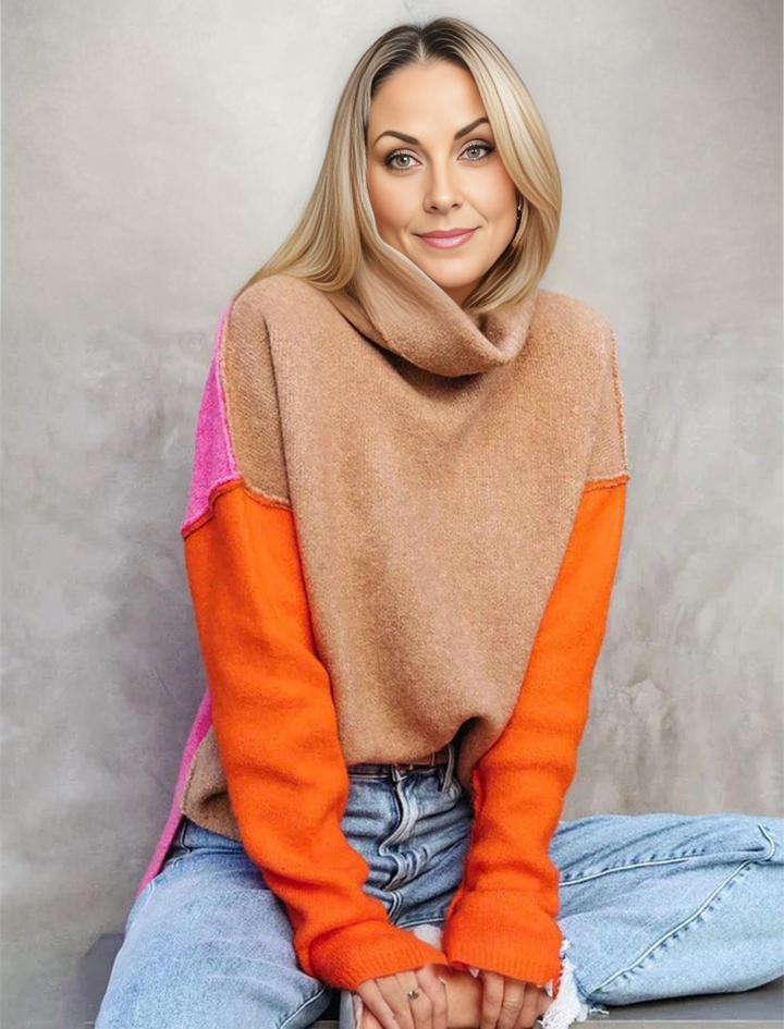 Doreen | Warm cotton sweater with color block design 1