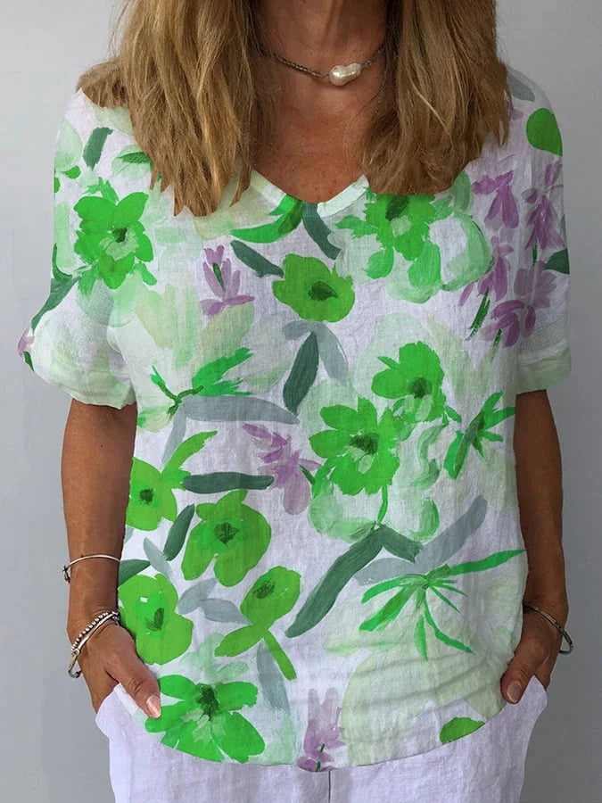 Elysia | Breathable Retro Floral Blouse for Women – Lightweight V-Neck Top 5