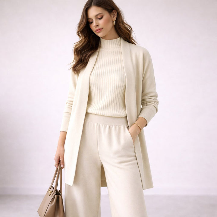 Emma | Elegant Three-Piece Knit Lounge Set 4