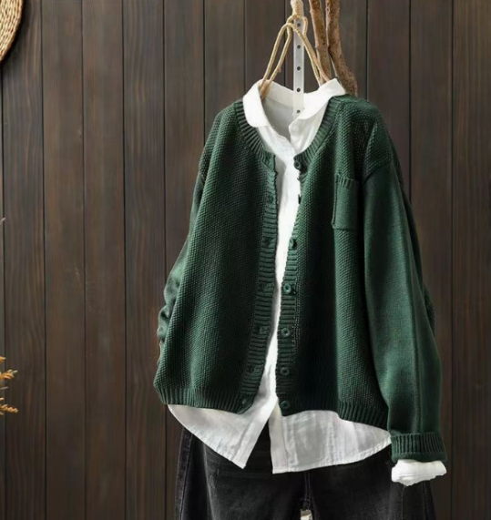 Emma | Oversized and Soft Relaxed Knit Cardigan 2