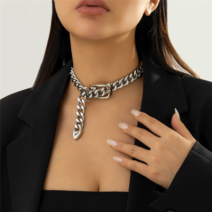 Erin | Radiance Chain Drop Necklace 3
