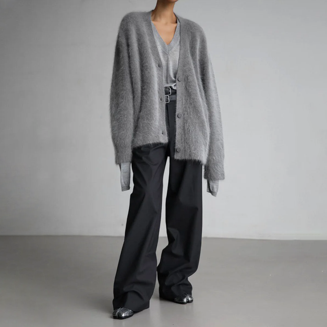 Faith | Loose Fit for Soft Comfort Cashmere Cardigan 2