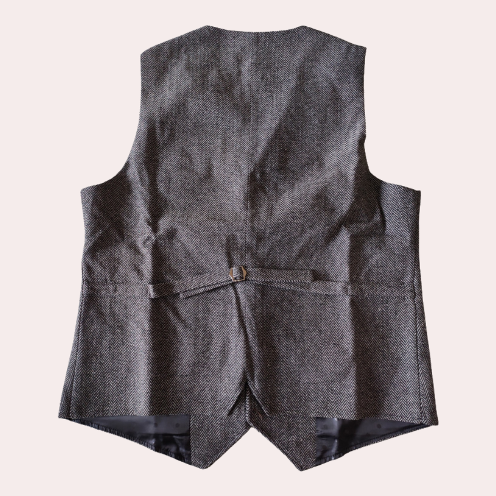 James | Elegant Vest 7