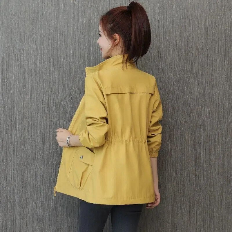 Klaudia | Elegant short summer coat 3