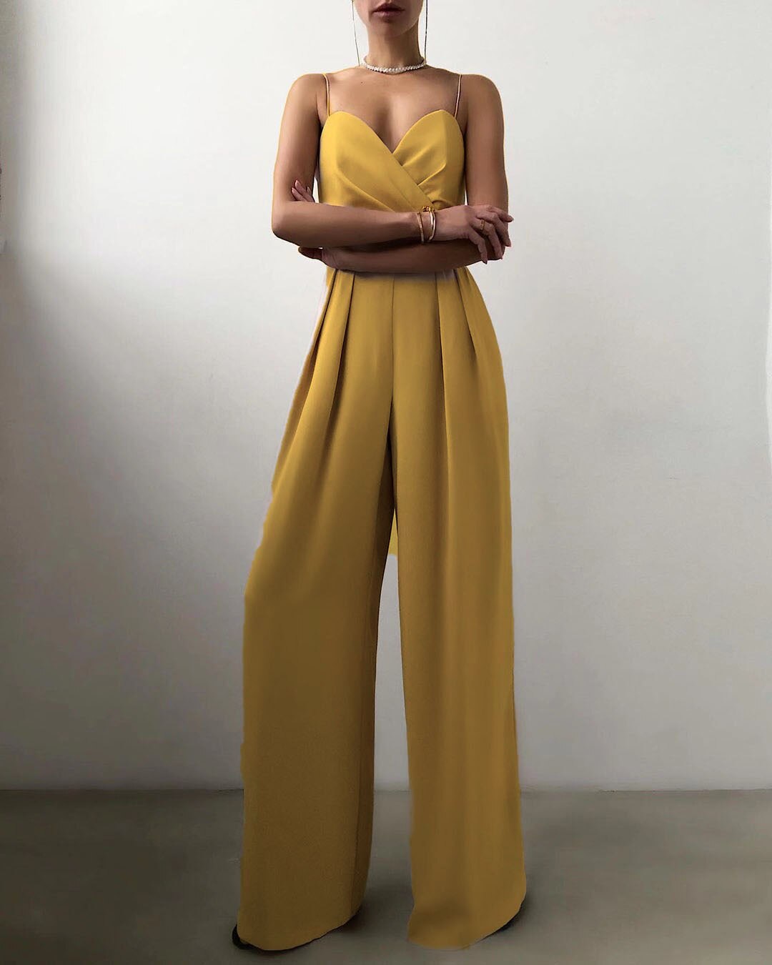Laura | Stylish straps-all in all jumpsuits 7