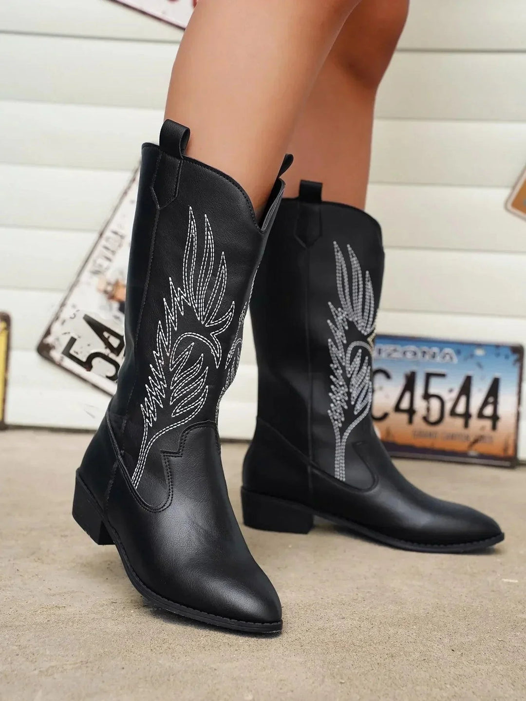 Leah | Classic Western Cowboy Boots 11