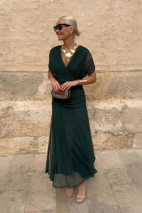 Evelina | Elegant and Sophisticated V-Neck Maxi Dress