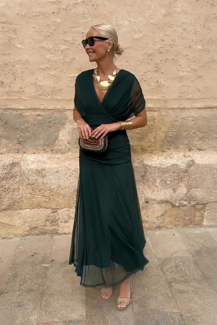 Luna | Elegant V-Neck Plus Size Maxi Dress – Fluid, Long & Perfect for Special Occasions 0