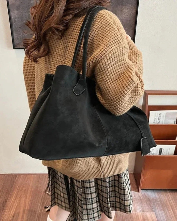 Mara | Elegant, Versatile & Spacious Tote Bag for Work & Leisure 5