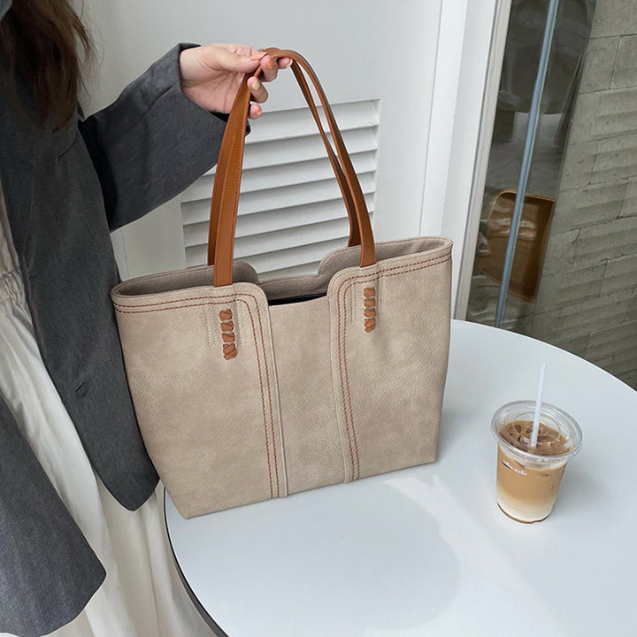 Margaret | Minimalist Vegan Leather Tote Bag 3
