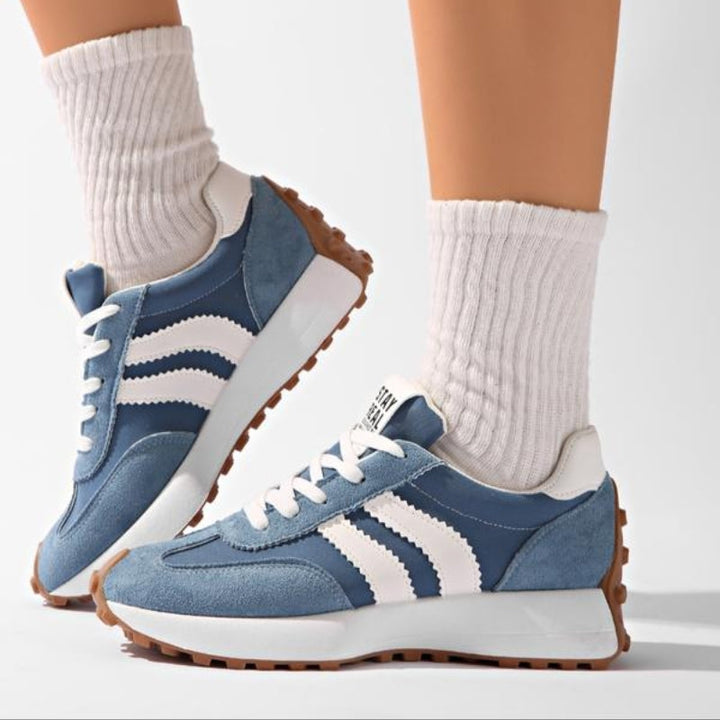 Megan | Retro Platform Suede-Look Sneakers 7