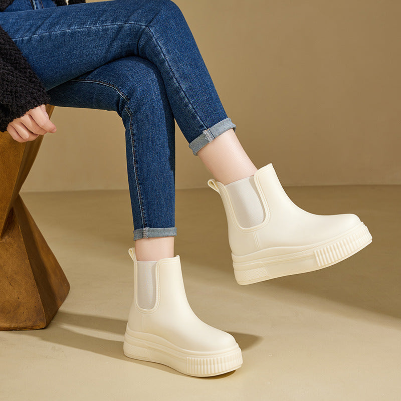 Mia | Classic And Waterproof rain boots 6