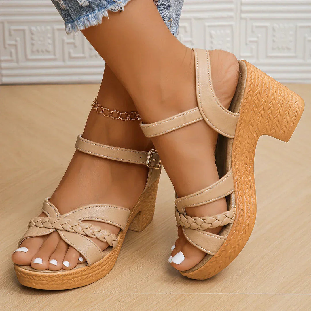 Senna | Orthopedic Fashion Sandals 7
