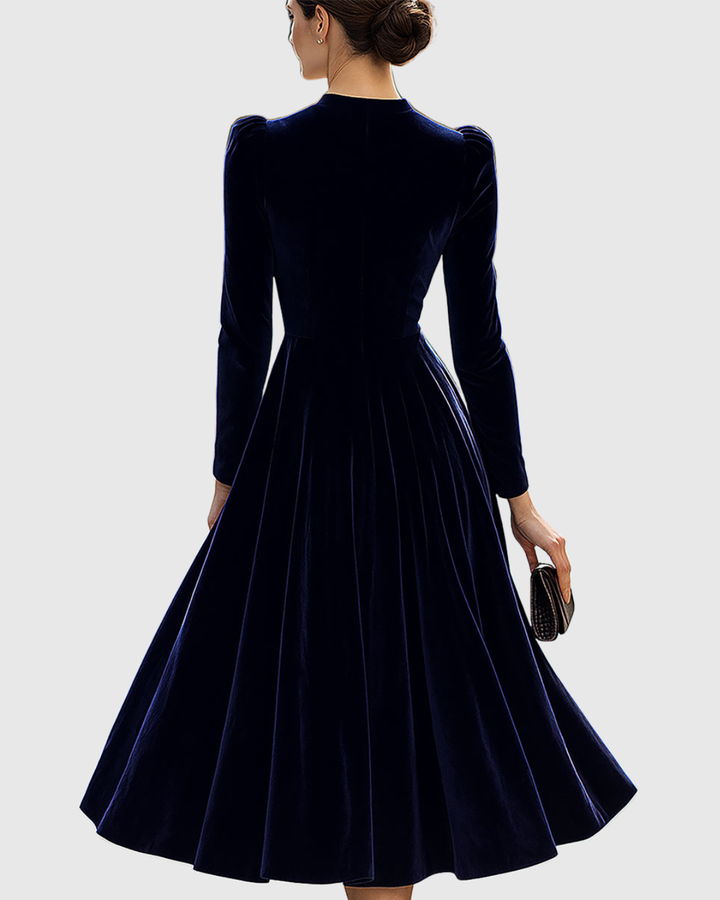 Sibella | Velvet Midi Dress Long Sleeve Elegant Winter Fit 3