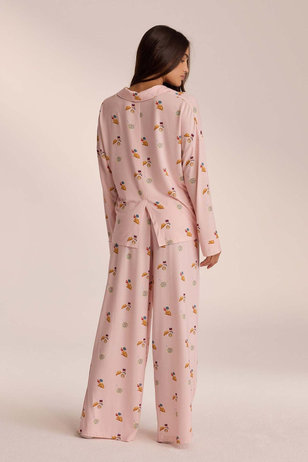 Sienna | Playful & Soft Women's Pajama Set – Relaxed Fit, Lightweight, Perfect for Cozy Mornings 1