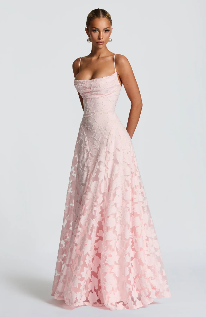 Sofia | Elegant Lace Maxi Dress – Feminine, Figure-Hugging Long Dress for Women 6