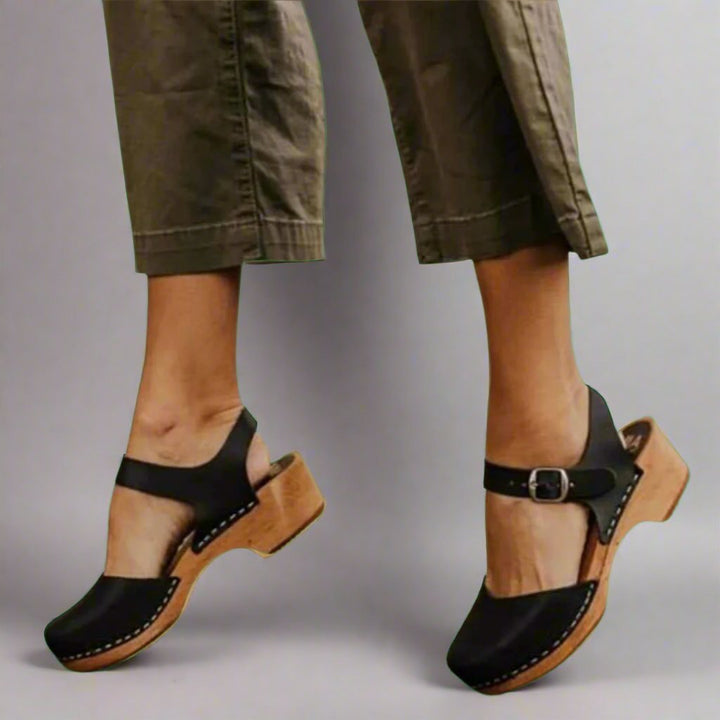 Sophie | Vintage Platform Closed Toe Comfort Clogs 0