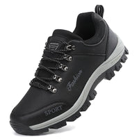 Clark | High-Traction Waterproof Hiking Shoes