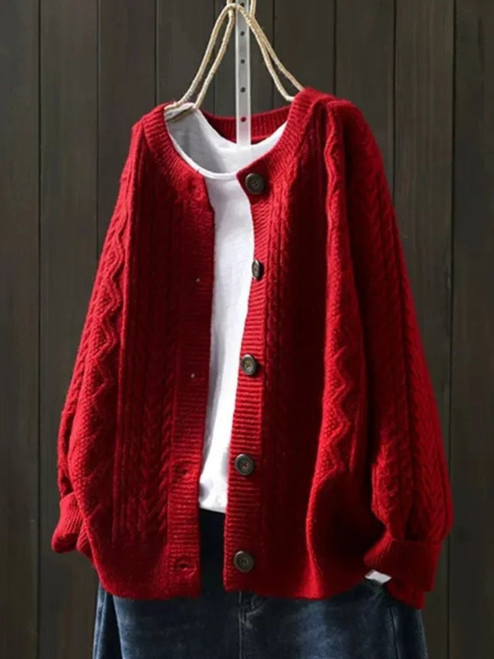 Victoria | Cozy Oversized Cable-Knit Cardigan 1