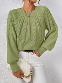 Ella | Cable-knit sweater with timeless elegance