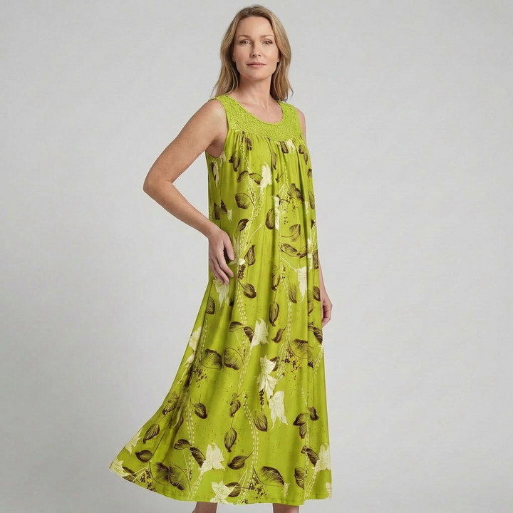 Yvonne | Vibrant and Elegant Floral Lace Maxi Dress 2