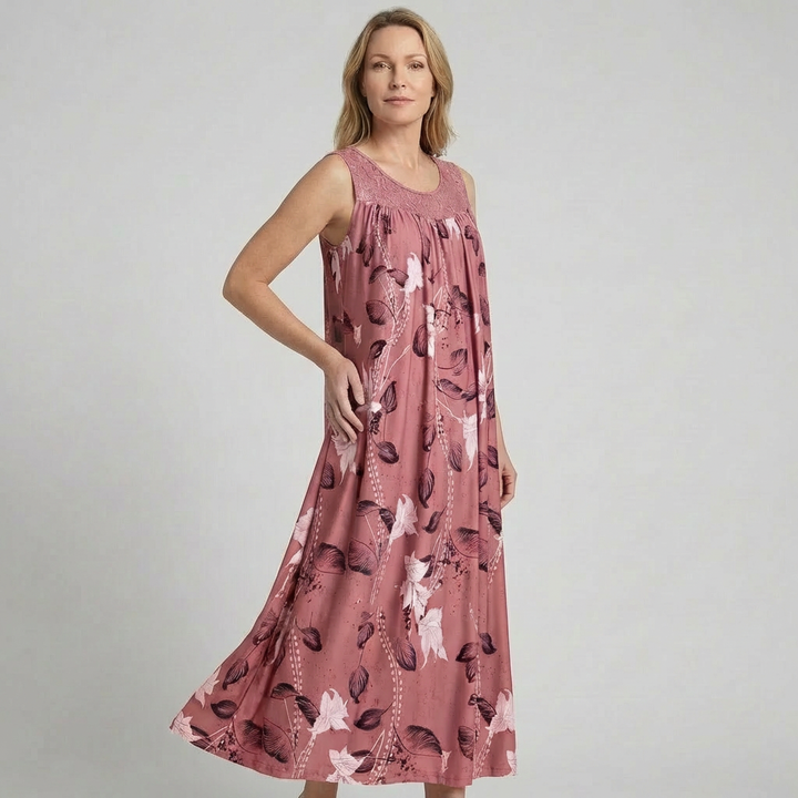 Yvonne | Vibrant and Elegant Floral Lace Maxi Dress 5