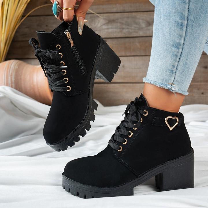 Daniela | Trendy Block-Heel Lace-Up Ankle Boots