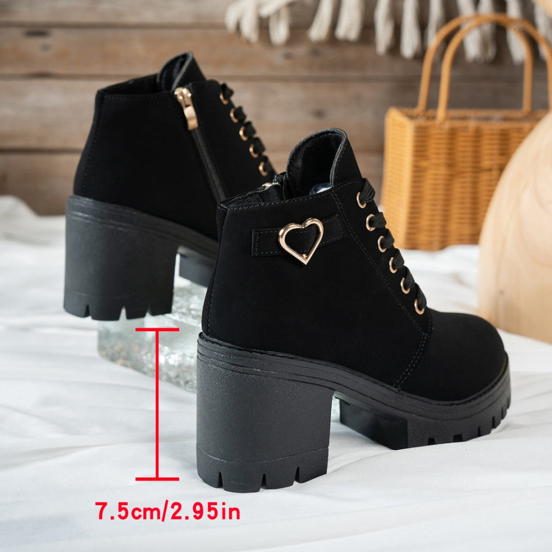 Daniela | Trendy Block-Heel Lace-Up Ankle Boots
