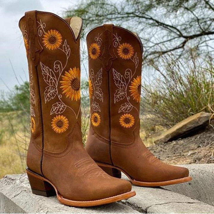 Ines | Einzigartige und farbenfrohe Cowboystiefel für kräftige Waden