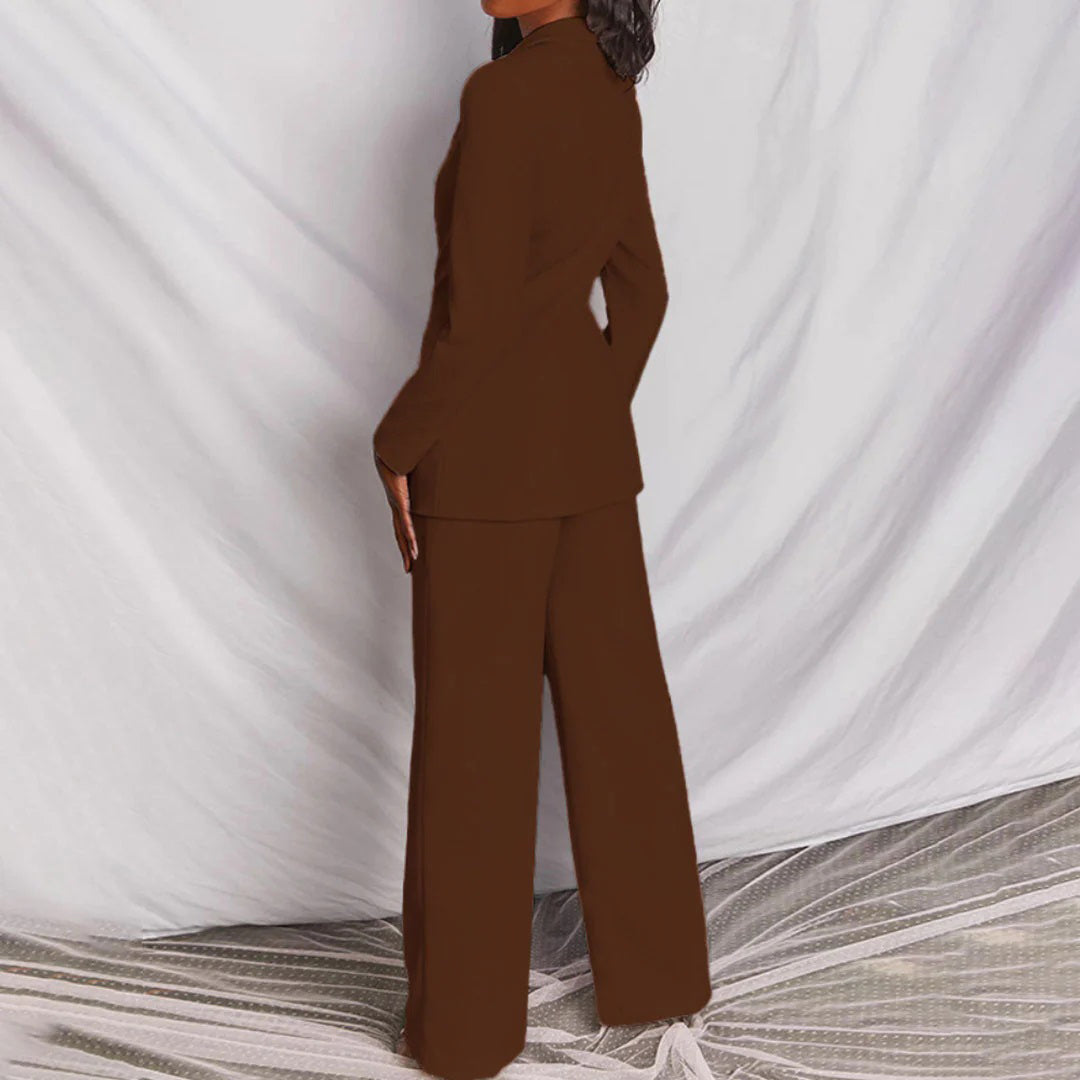 Valeria | Elegant And Sophisticated Blazer And Trouser Set For Women
