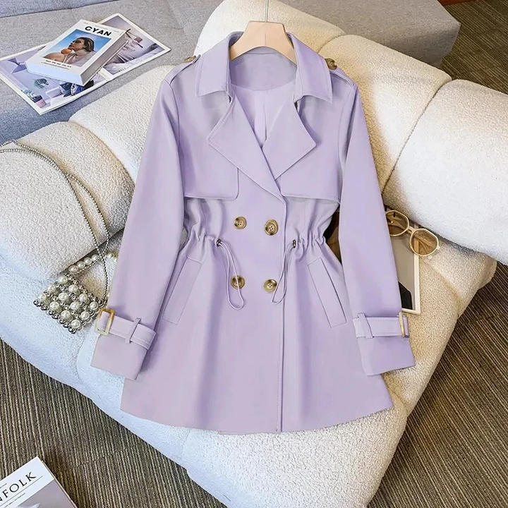 Séraphina | Trench-coat à la silhouette automnale aux détails élégants