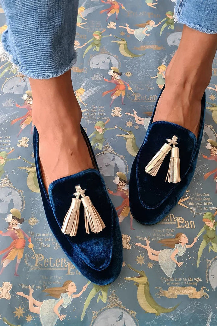 Valentina | Sophisticated Pointed-Toe Tassel Loafers